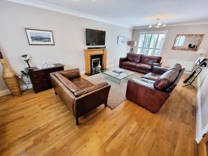 Photo 26- click for photo gallery